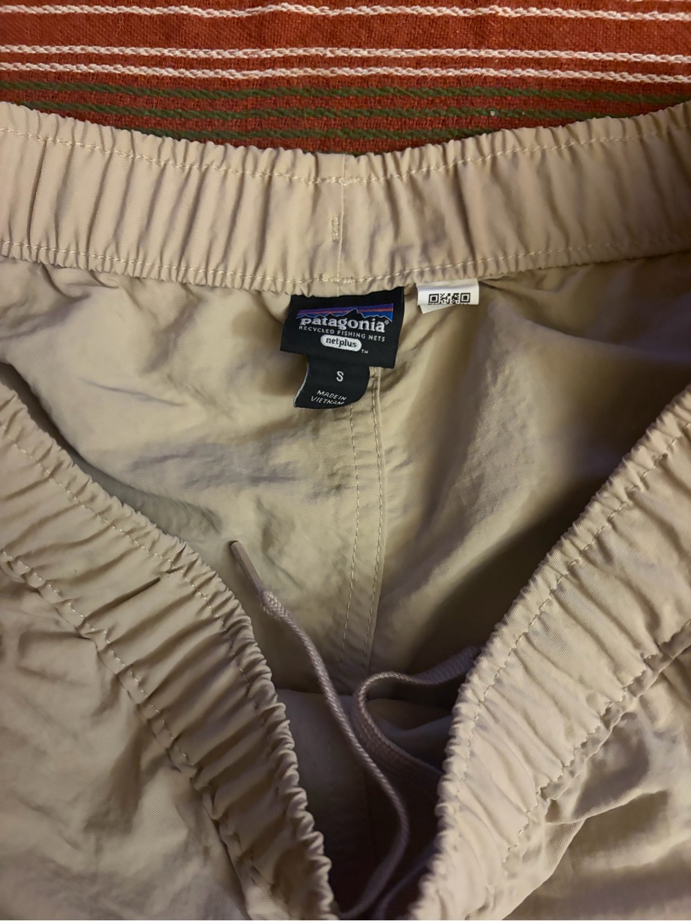 Patagonia womens barely baggie tan Elastic-Waist Joggers